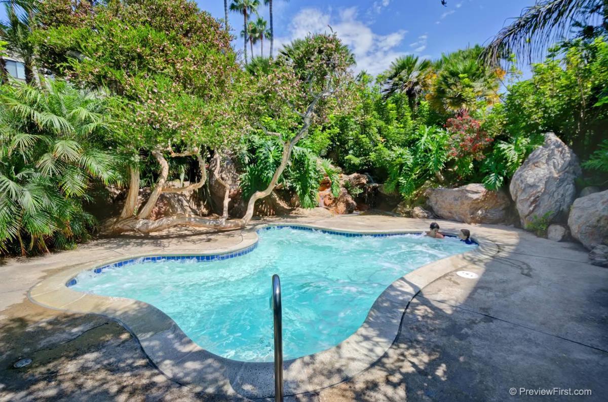 Oceanview Retreat - Steps To The Beach And 2 Pools Oceanside Bagian luar foto