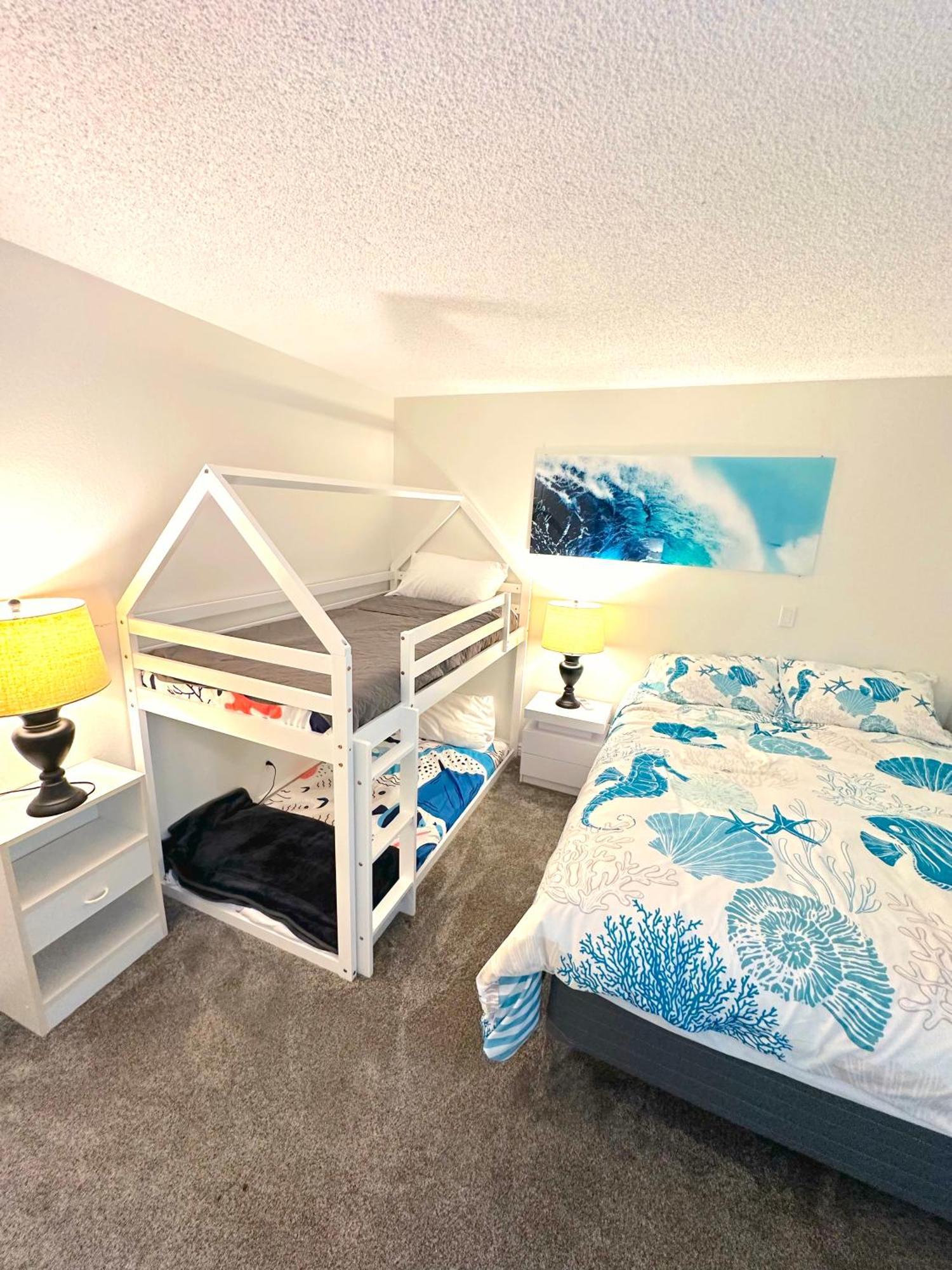 Oceanview Retreat - Steps To The Beach And 2 Pools Oceanside Bagian luar foto